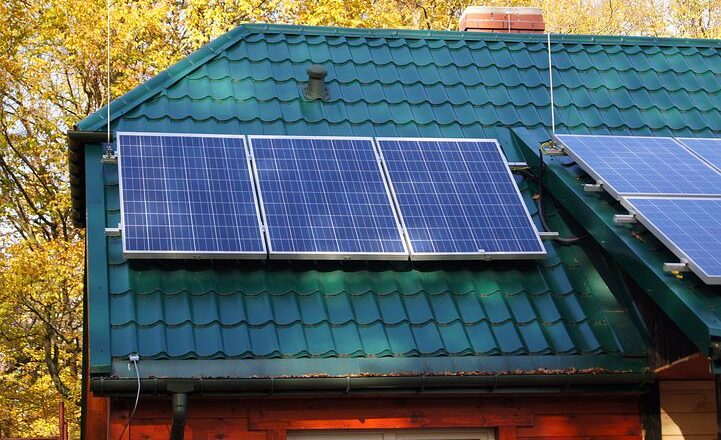 Ekologiczna energia – dlaczego opłaca się w nią zainwestować