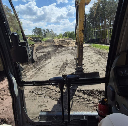Jakie kryteria należy spełnić przy szkoleniu na koparki
